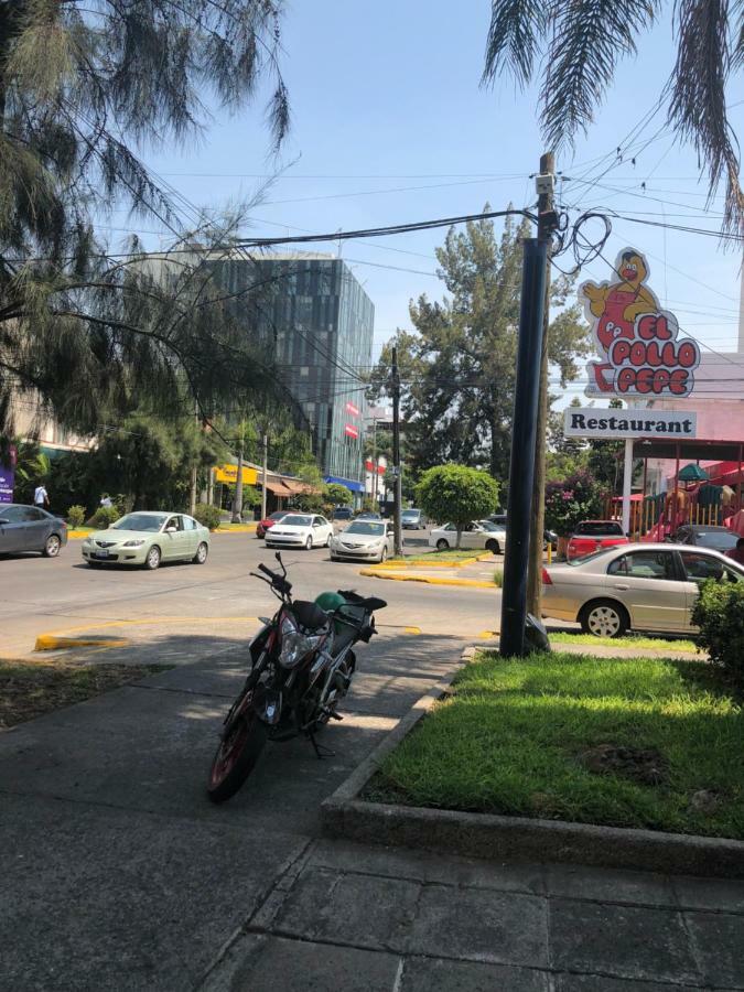 Hostal Guadalajara Cosmopolitan Providencia Экстерьер фото