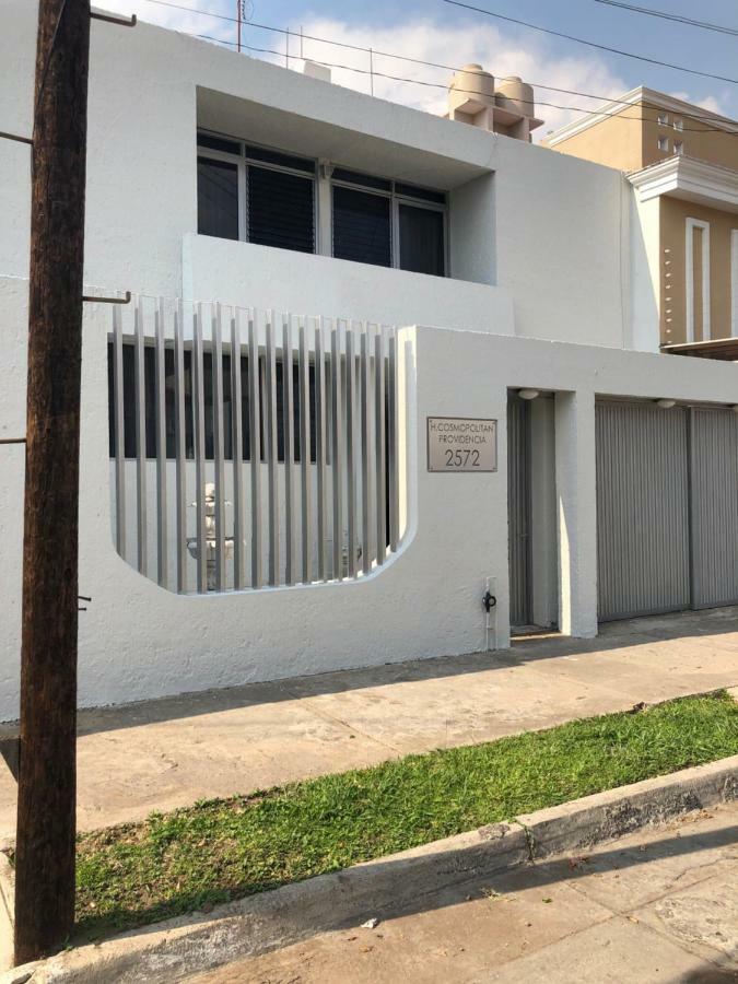 Hostal Guadalajara Cosmopolitan Providencia Экстерьер фото